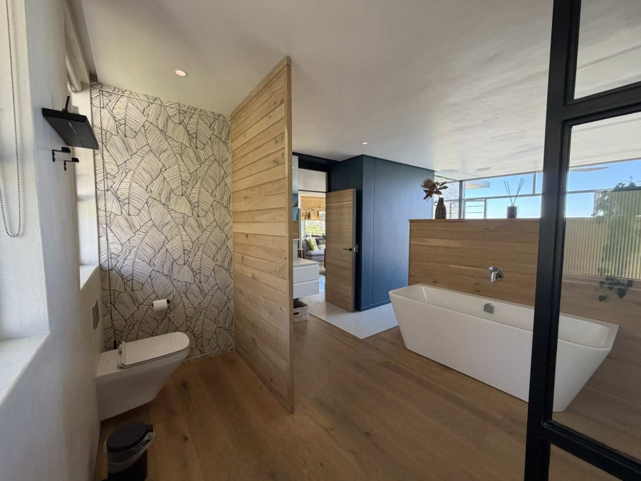 To Let 1 Bedroom Property for Rent in Tamboerskloof Western Cape